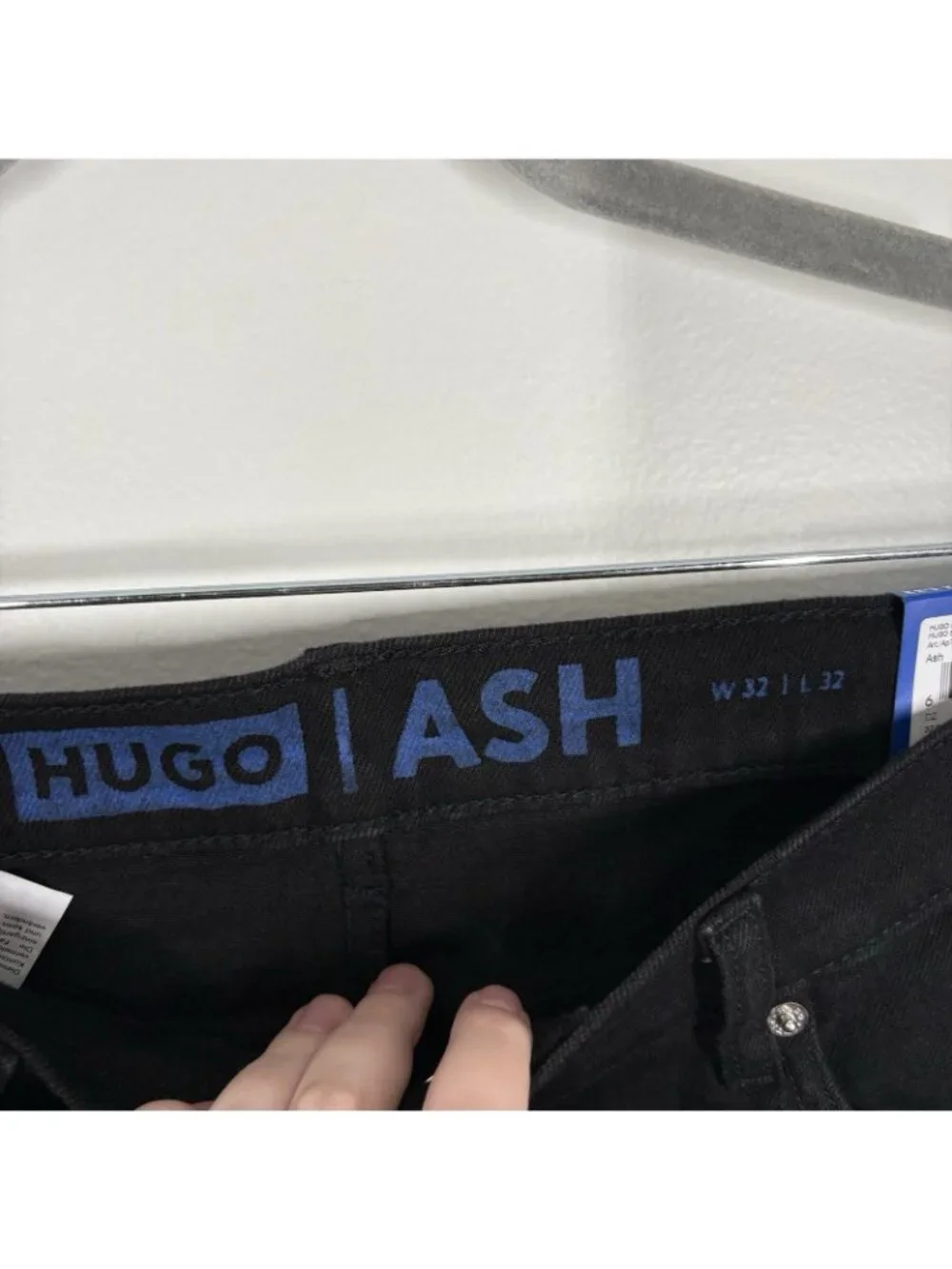HUGO Boss Men Size W32xL32 Black Denim Ash Slim Fit Jeans NWT